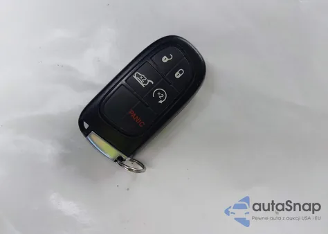 2019 Jeep Cherokee Limited 4X4 from USA, damaged, VIN 1C4PJMDN1KD410794